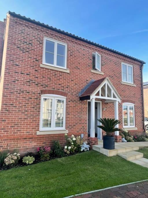 Stunning! Beautiful Contemporary Property In Holt, Norfolk Holt  Extérieur photo